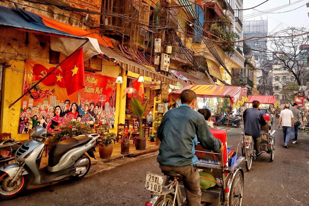 Hanoi, local markets