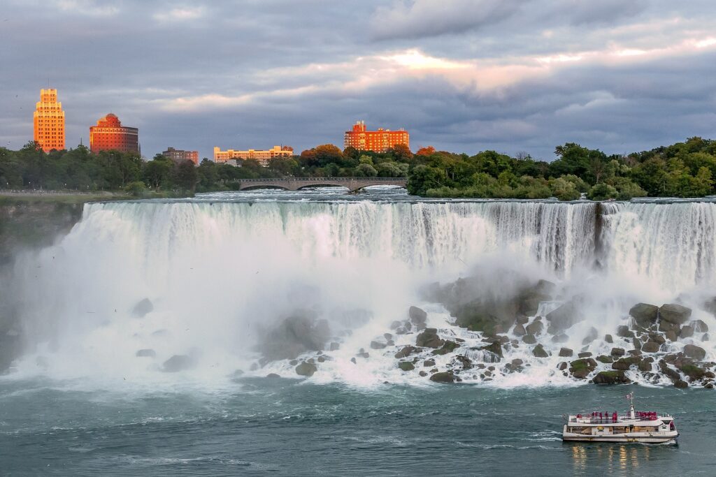 Niagara Falls