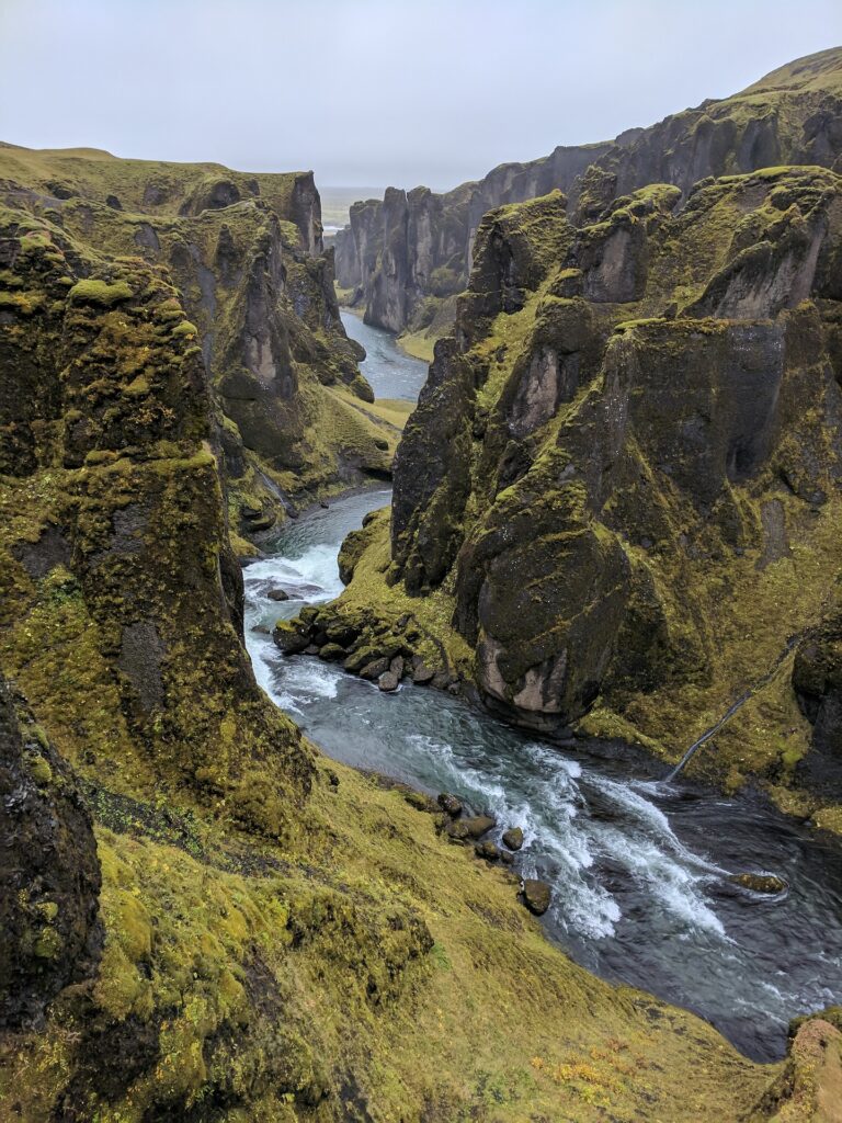 Fjaðrárgljúfur