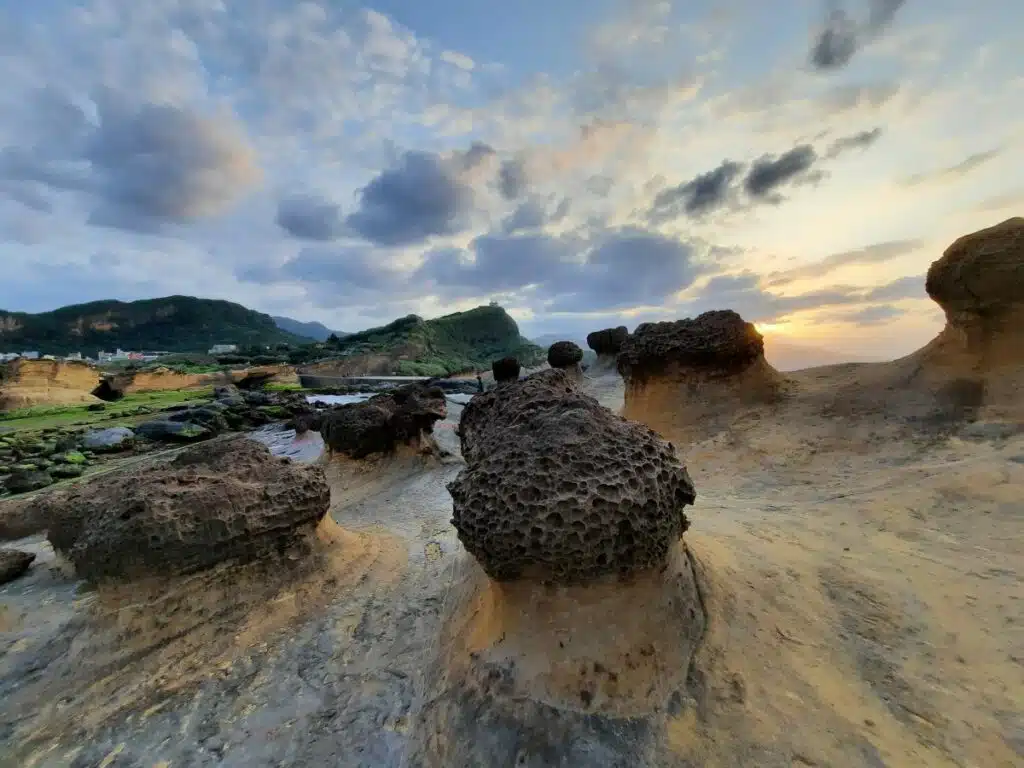 Yehliu Geopark