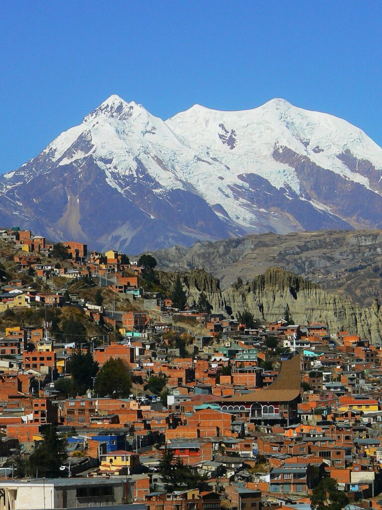 La Paz, Mountains