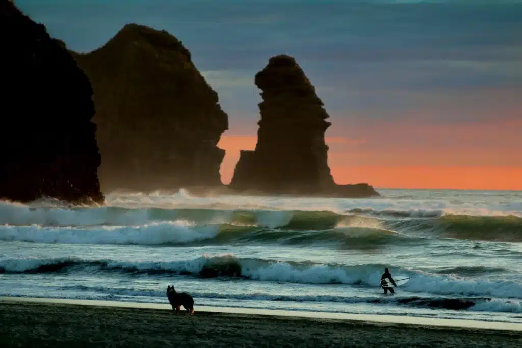 Piha Beach