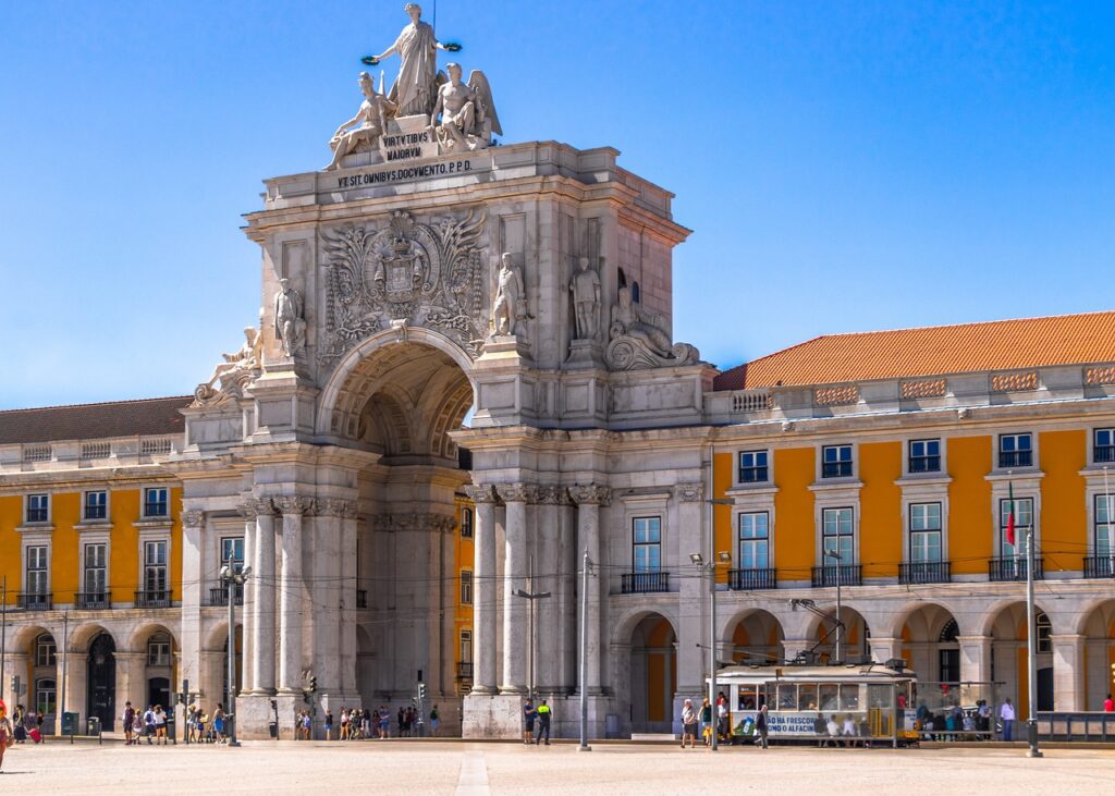 Lisbon, Baixa de Lisboa