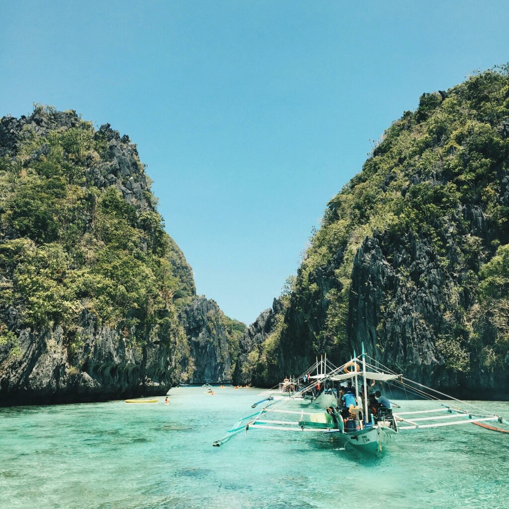 El nido, hopping islands