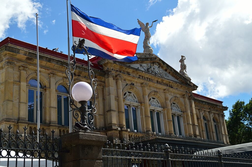 San José, Teatro Nacional