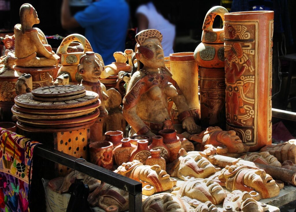 Chichicastenango, variety of goods