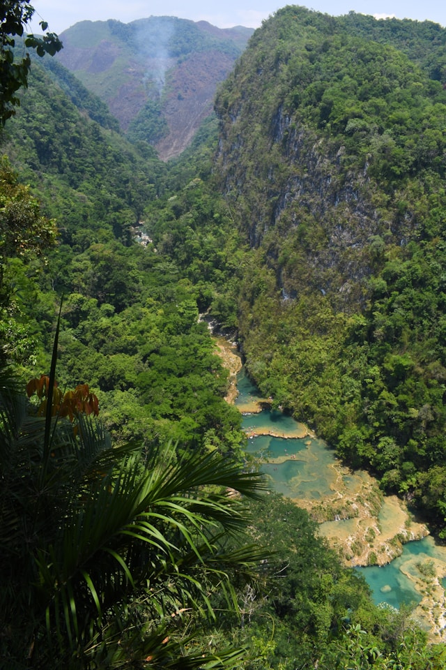 Semuc Champey, river