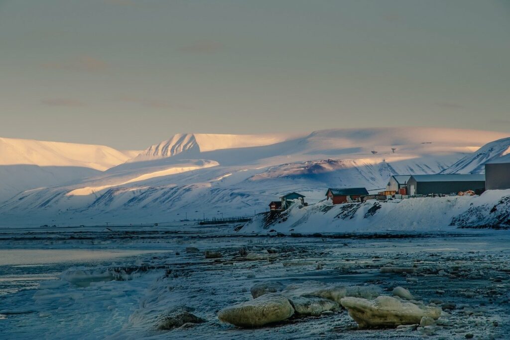 Svalbard moutains