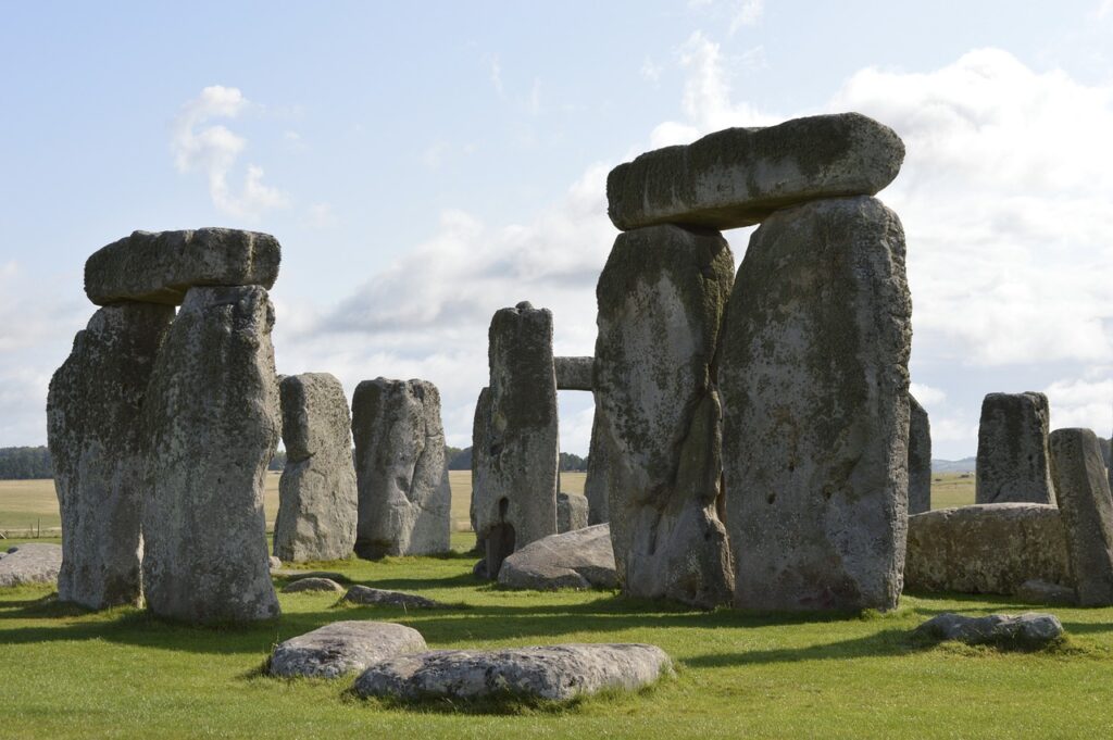 standing stones of Stonehenge