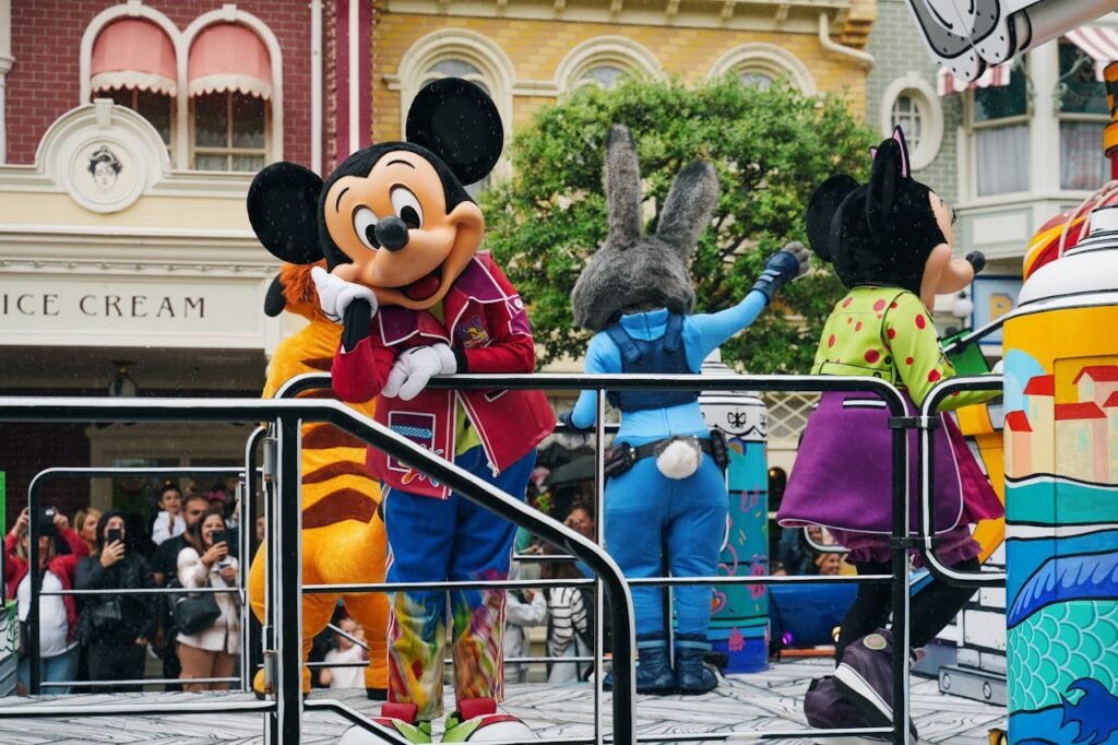 Mickey Disney Parade