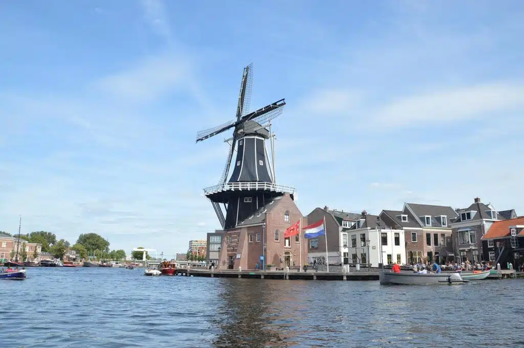 visit Windmill De Adriaan, standing proudly along the Spaarne River